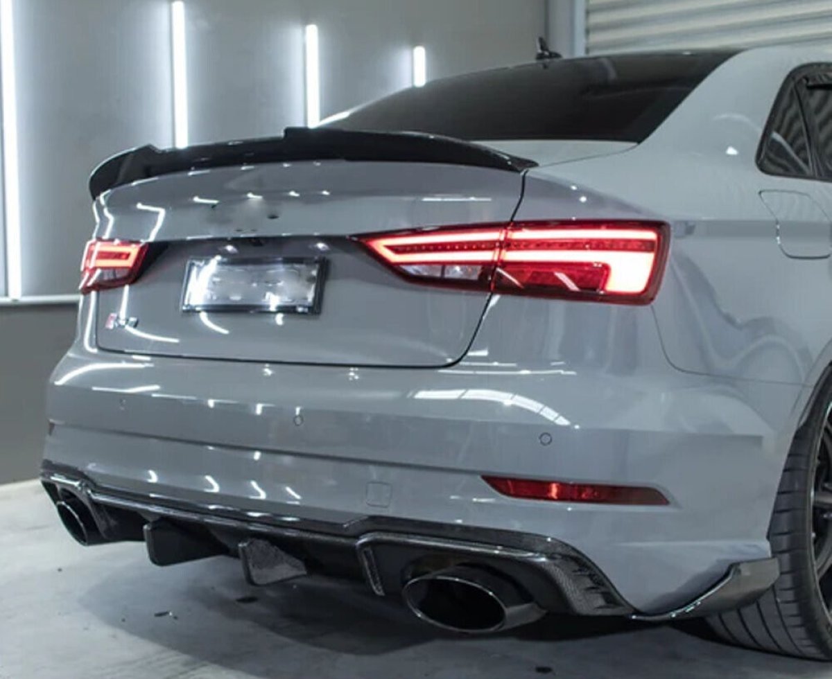 Audi RS3 8V Sedan / Limousine Facelift Carbon Side Splitters